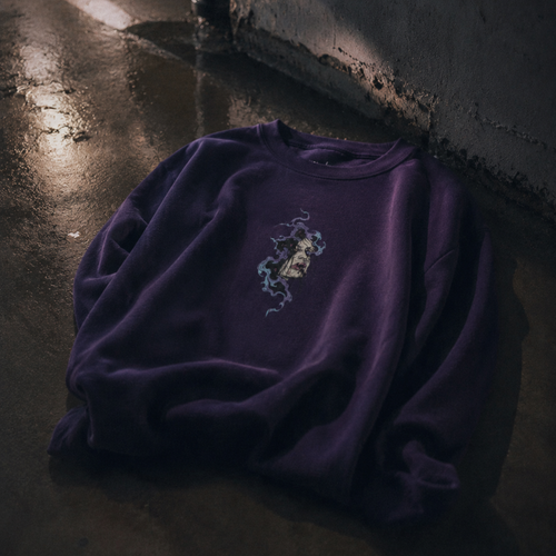 haunted portrait printed crewneck sweatshirt — nostalgic minimalist streetwear
